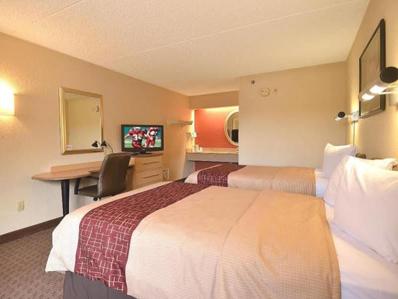 Red Roof Inn Pensacola - I-10 At Davis Highway Ferry Pass Buitenkant foto